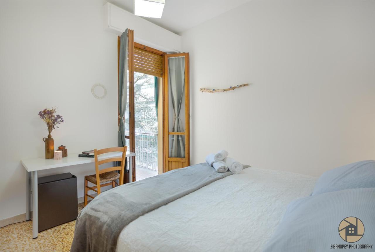 Room San Frediano Φλωρεντία Εξωτερικό φωτογραφία